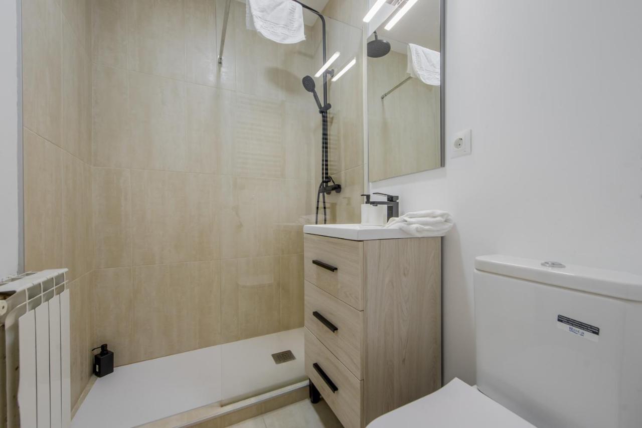 Premium Apt Para 9P En C/Olmo - Centro De Madrid Exterior foto